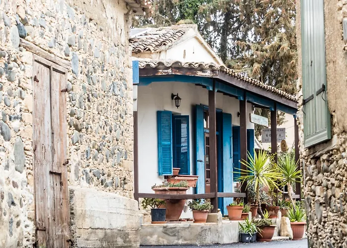 Nyaraló Gonia Péra Orinísz